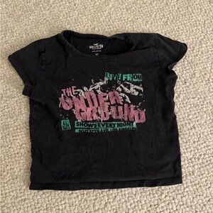 Hollister Black Crop Top with Graphic Design